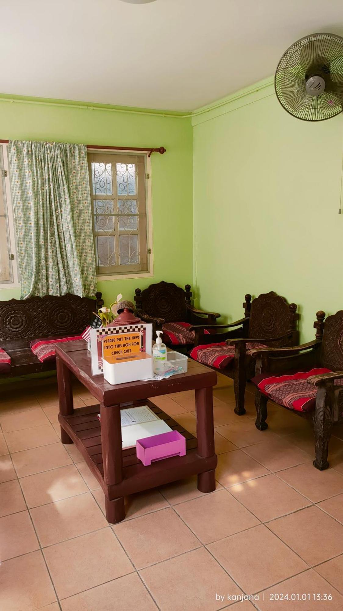 Home Stay At Tapae 치앙마이 외부 사진