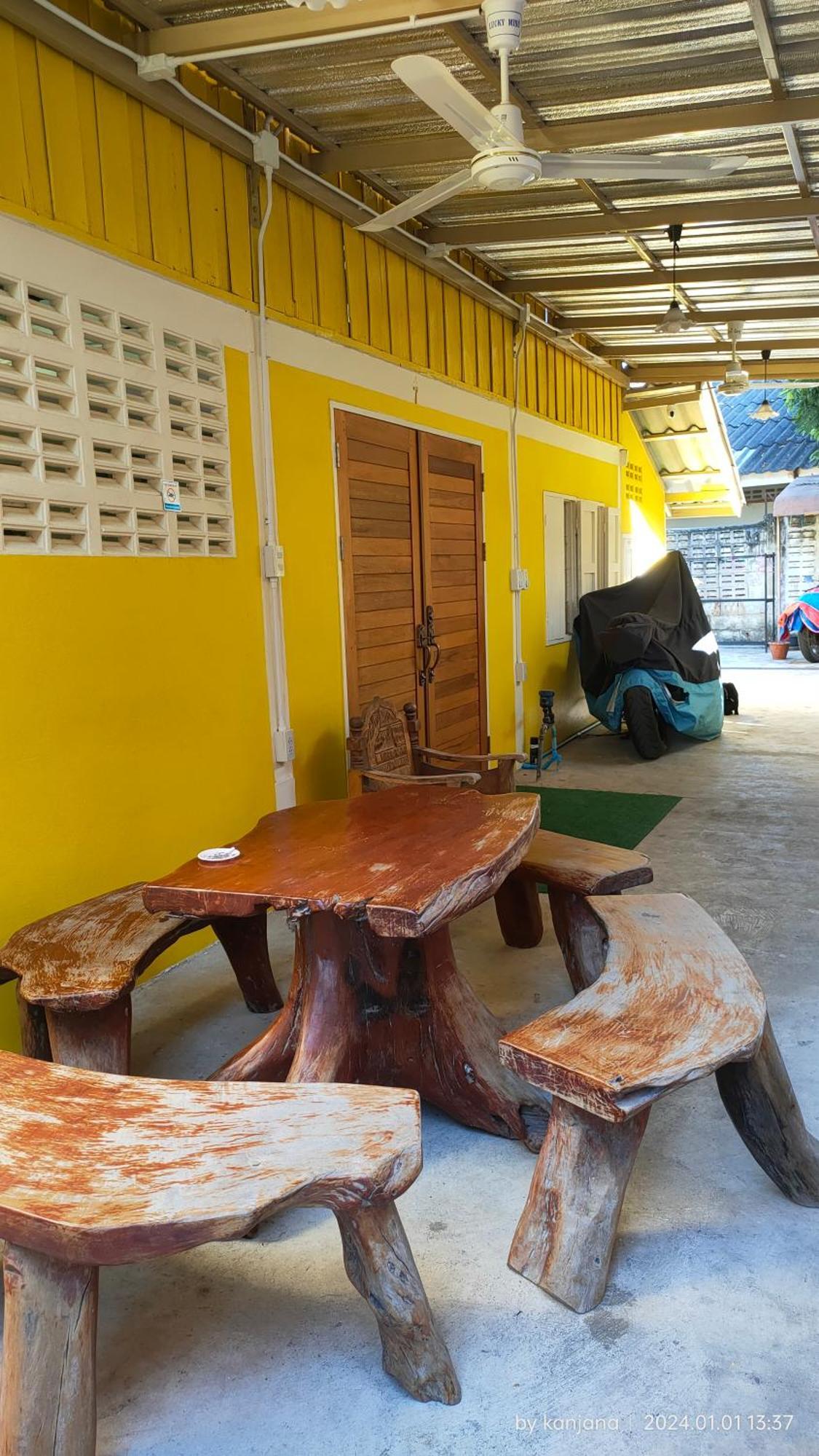 Home Stay At Tapae 치앙마이 외부 사진