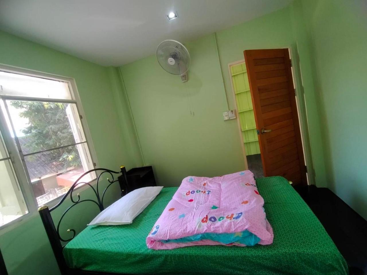 Home Stay At Tapae 치앙마이 외부 사진